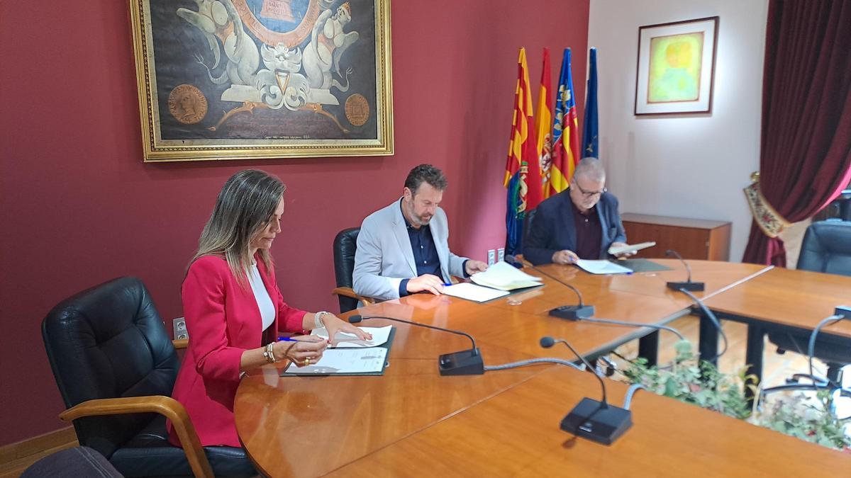 Elche pasa a formar parte de la Ruta del Vino gracias un convenio