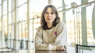 Ariadna Gil: "La mirada hacia una mujer que abandona a su familia y un hombre que hace lo mismo es diferente"