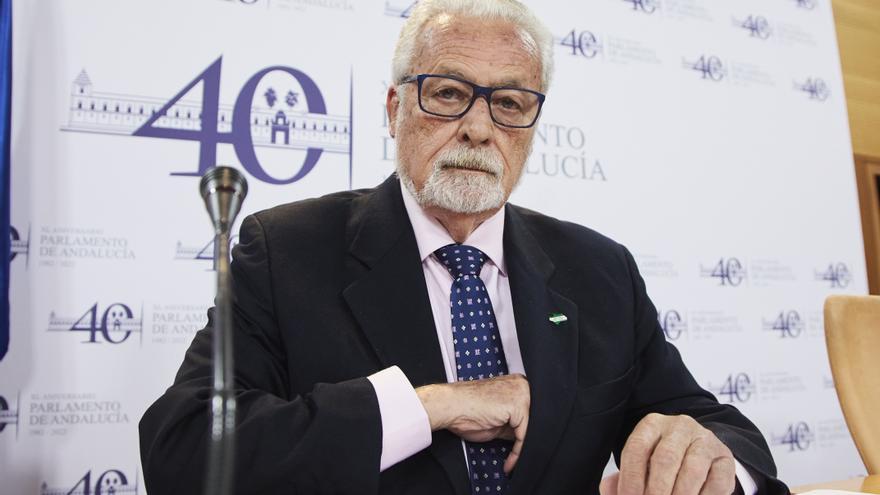 Las quejas al Defensor del Pueblo andaluz por la sanidad crecen un 35%