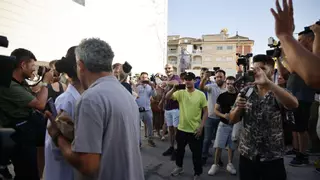 Tensión y gritos de "Pedro Sánchez, hijo de puta" en la nueva concentración en Torre Pacheco