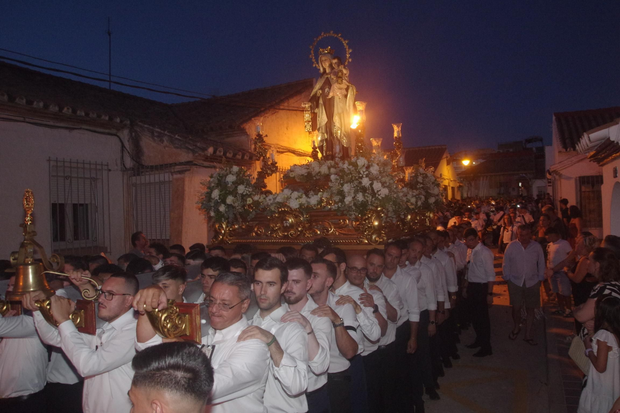 Procesión de la Virgen del Carmen en la Colonia de Santa Inés