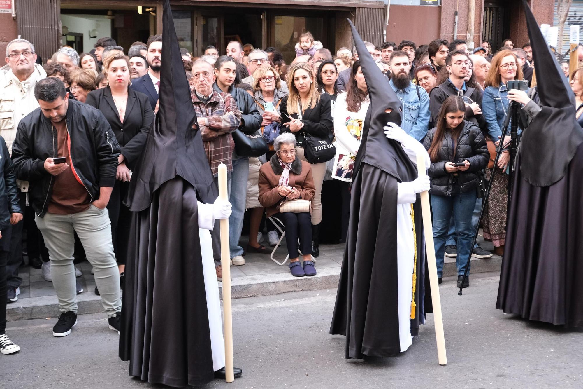 Así han sido las procesiones de la tarde de Domingo de Ramos en Alicante