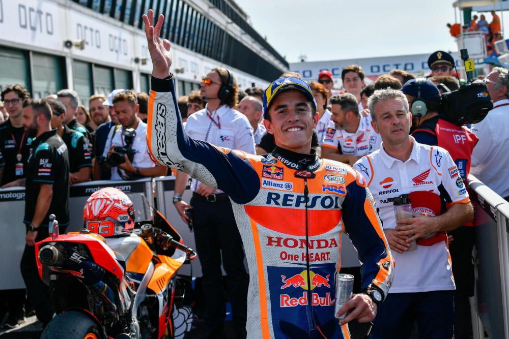 Marc Márquez impone su ley en Misano