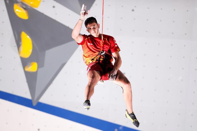 Primer or olímpic en escalada esportiva, Alberto Ginés