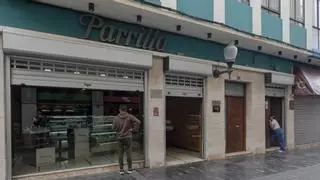 Orden de cierre para Parrilla: los comerciantes de Triana reclaman normas "excepcionales" para proteger a los negocios históricos