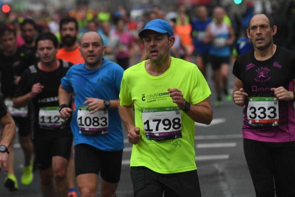 Búscate en la galería del medio maratón Coruña21