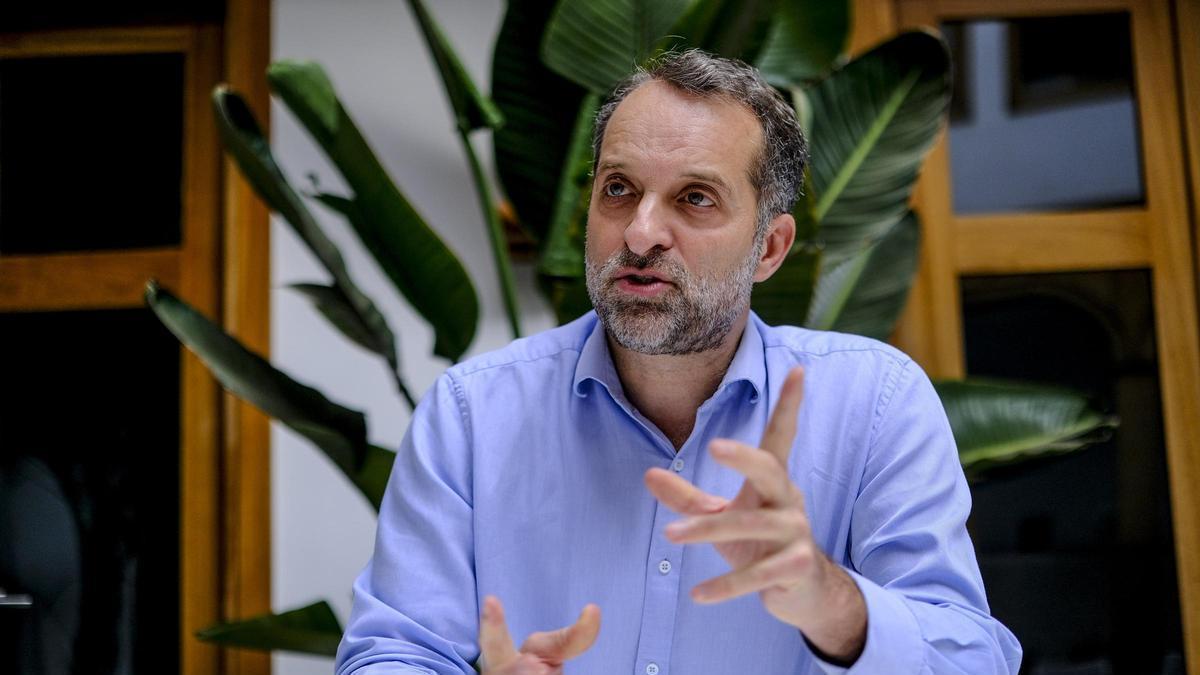 Juan Castañeda, catedrático de Economía y profesor en la Universidad de las Hespérides.