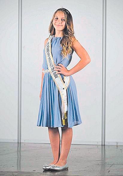 8. Sara Ortiz Martín. ‘Cuéntanos otro relato de princesas hechizadas y castillos encantados’. Diseñador: Ruymán Pérez Jorge. Ayuntamiento de Santiago del Teide