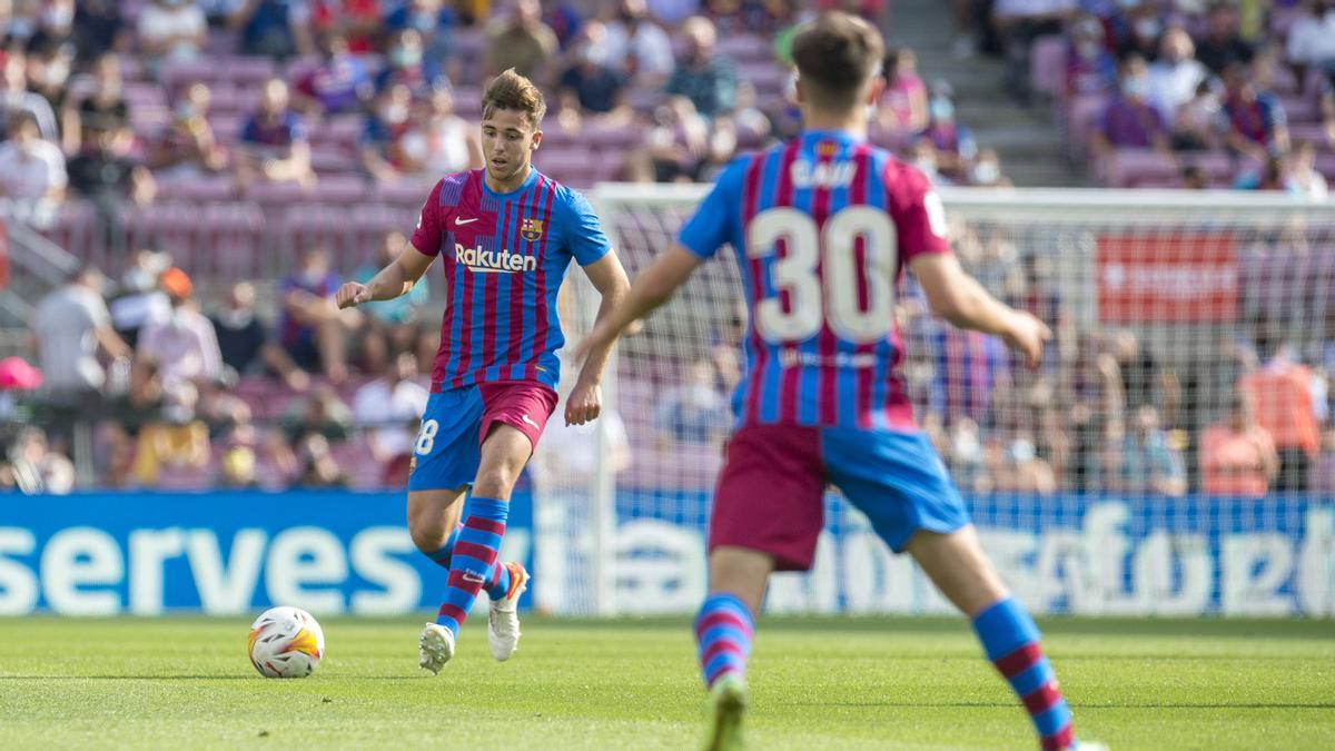 Nico y Gavi durante el partido ante el Levante.