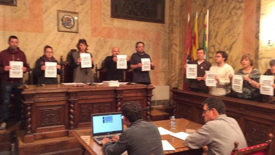 Moment de la protesta al ple de Berga d&#039;aquest dijous