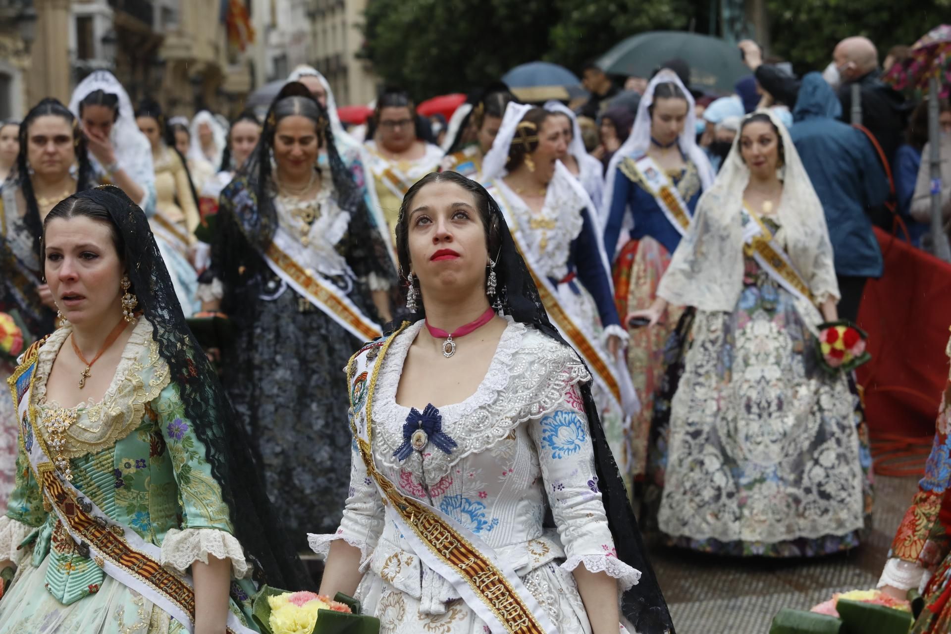Búscate en el primer día de Ofrenda por la calle Quart (entre las 115.30 y las 17.00 horas)