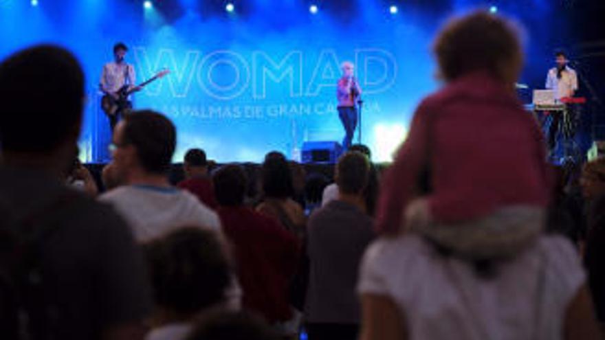 Actuación del grupo canario Papaya en la décimo octava edición del Womad