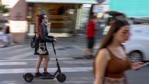 Badalona posa límit als patinets
