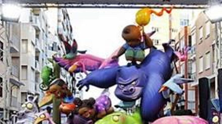 Passeig-Mercat se proclama vencedora en las fallas infantiles