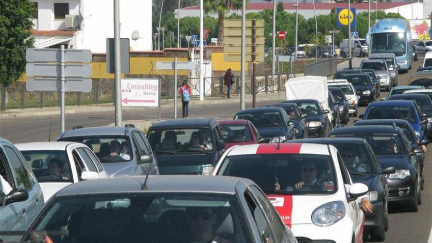 El 25% de los vehículos con menos de 25 años de Mérida no tienen la ITV en vigor