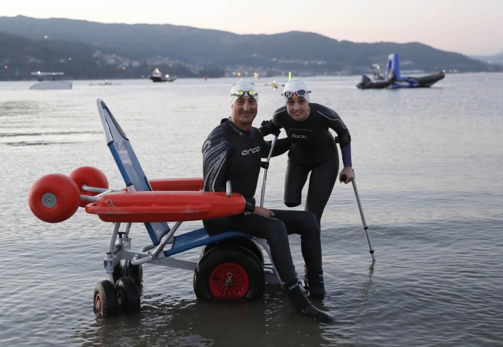 Los nadadores del Ponteareas y Rías Baixas lograron la victoria en la novedosa prueba
