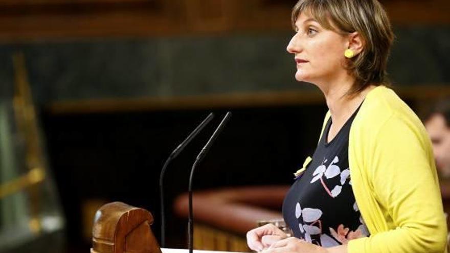 La diputada d&#039;ERC Alba Vergès, defensant la proposició de llei per despenalitzar l&#039;eutanàsia.