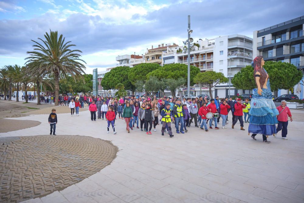 Tercera caminada contra la violència de gènere a Roses