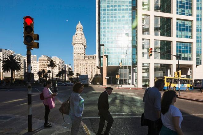 Uruguay, paseo, cruce