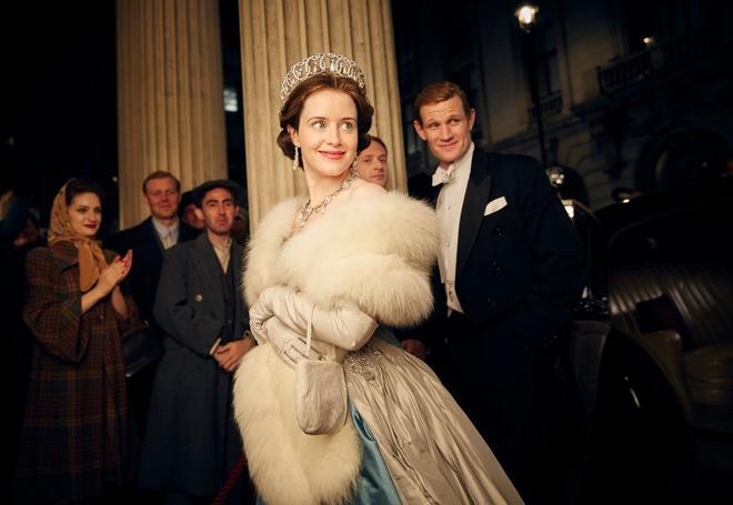 Claire Foy en el papel de la reina de Inglaterra, Isabel II