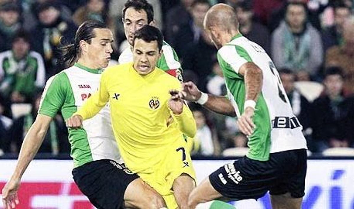 La última visita del Villarreal a Santander fue en la jornada 15ª de la temporada 2011/12, el 3 de diciembre de 2011.