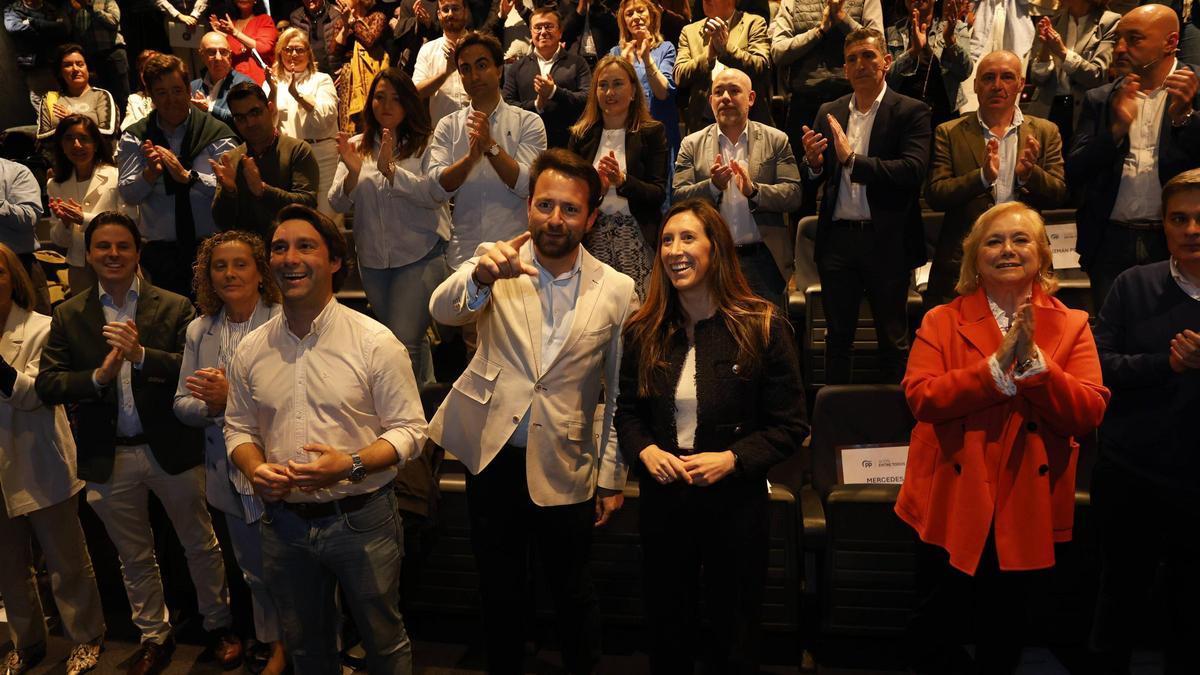 La convención del PP de Gijón por los dos años de gobierno, en imágenes