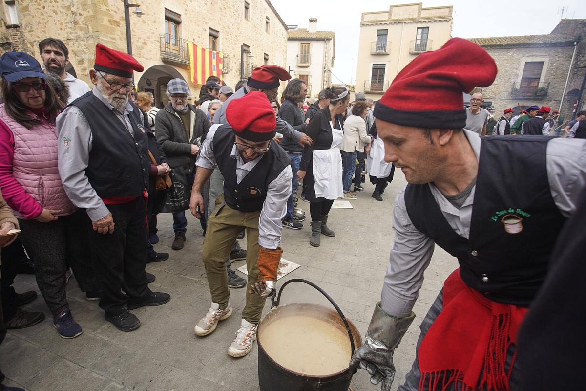 Verges dinar popular carnaval sopa de Verges