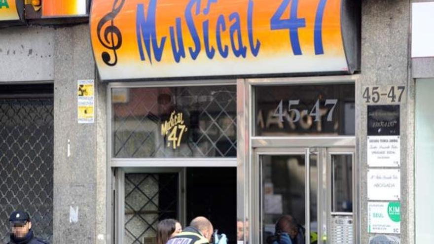 Tres detenidos al intentar atracar la tienda &quot;Musical 47&quot;