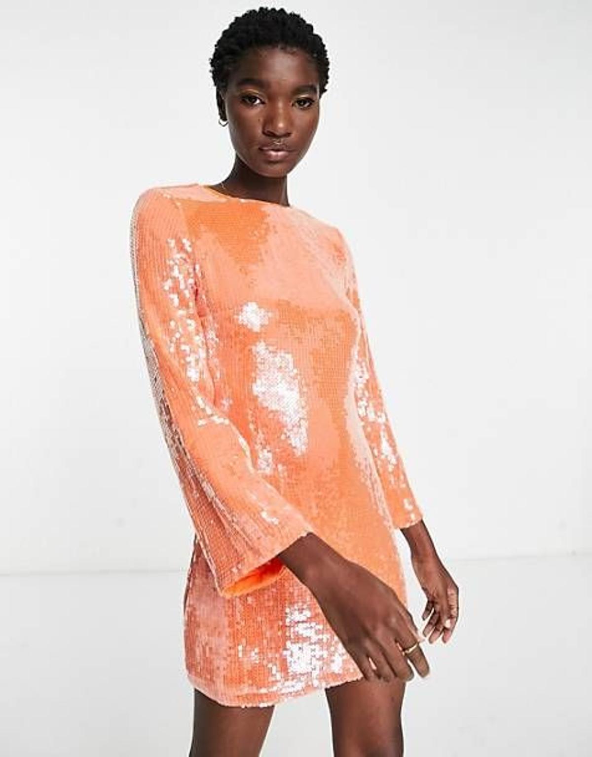 Vestido corto naranja con abalorios de Pretty Lavish