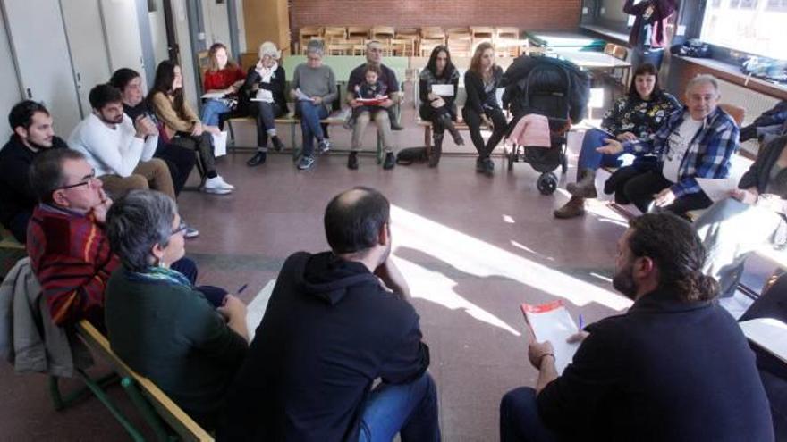 Guanyem Girona celebra una jornada a l&#039;Escola Montfalgars.