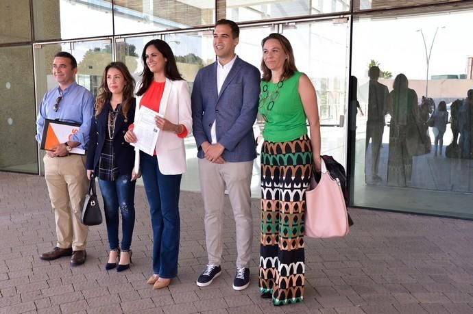 17-04-2019 LAS PALMAS DE GRAN CANARIA. Ciudadanos presenta candidaturas 26M en la Junta Electoral Provincial de Las Palmas  | 17/04/2019 | Fotógrafo: Andrés Cruz