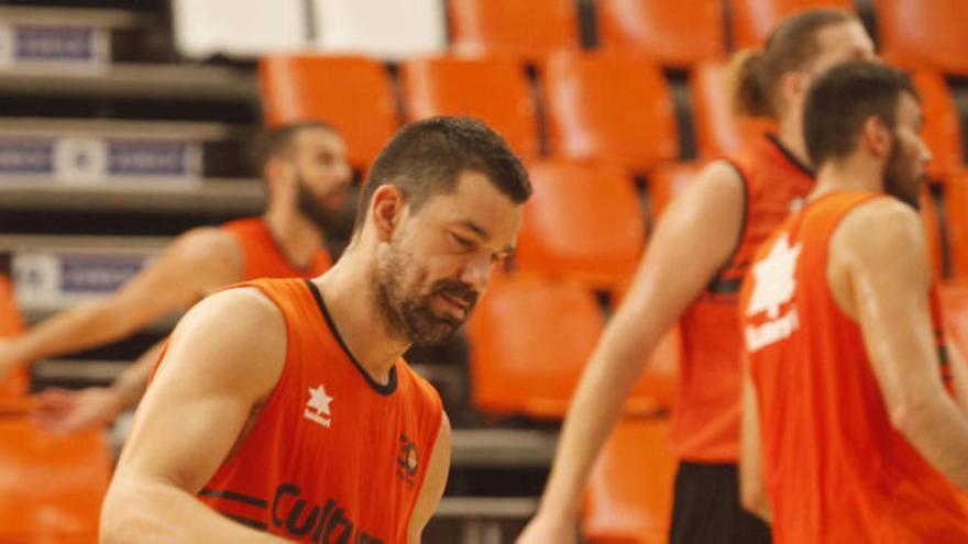 Entrenamiento de pretemporada del Valencia Basket