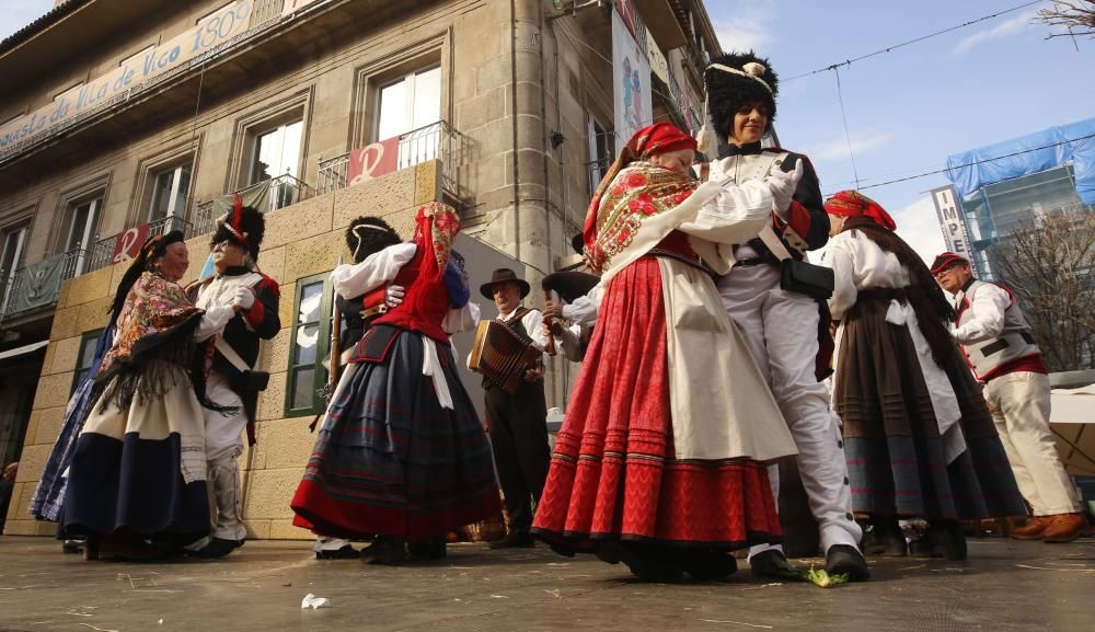 La representación de la expulsión de las tropas invasoras francesas congrega en el casco histórico a miles de personas para disfrutar del broche de oro a un fin de semana de fiesta.