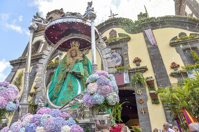 Procesión y romería de la fiesta de Las Marías