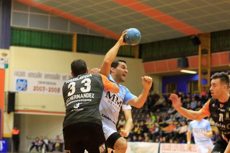 Balonmano Zamora: MMT Seguros - BM Torrelavega