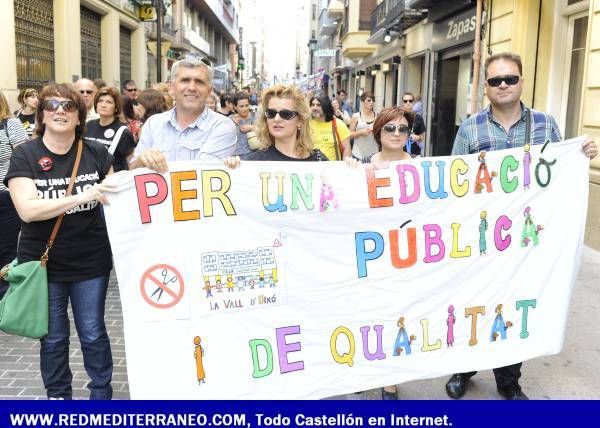 CASTELLÓN SALE A LA CALLE EN PRO DE LA EDUCACIÓN