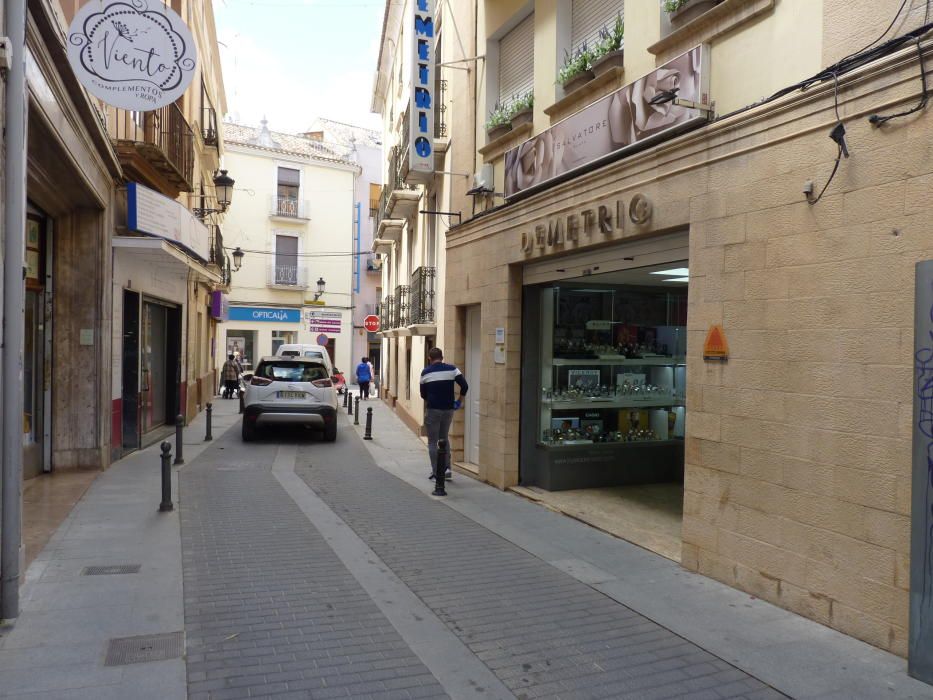 Aperturas relativas del comercio en Requena.