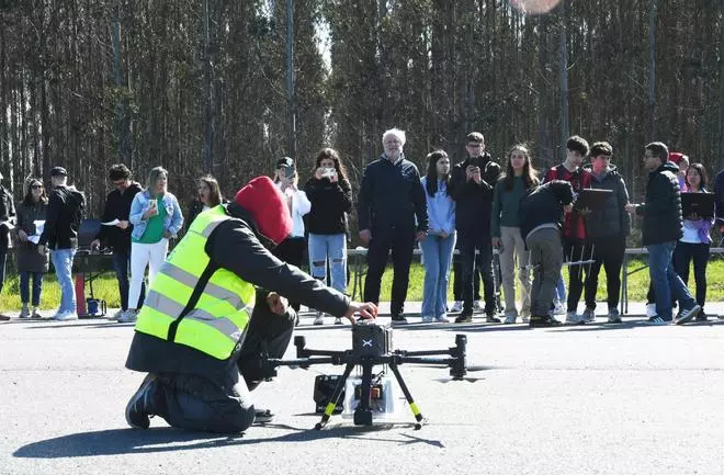 Institutos de la comarca coruñesa participan en el desafío CanSat de la ESA