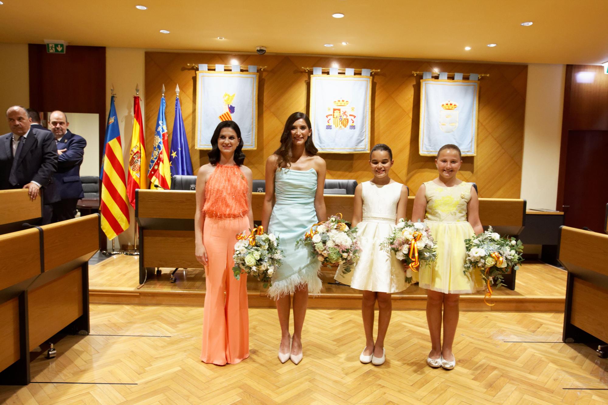 Galería de fotos de la elección de Laia Molina y Anna Solà como reinas falleras de Burriana 2024