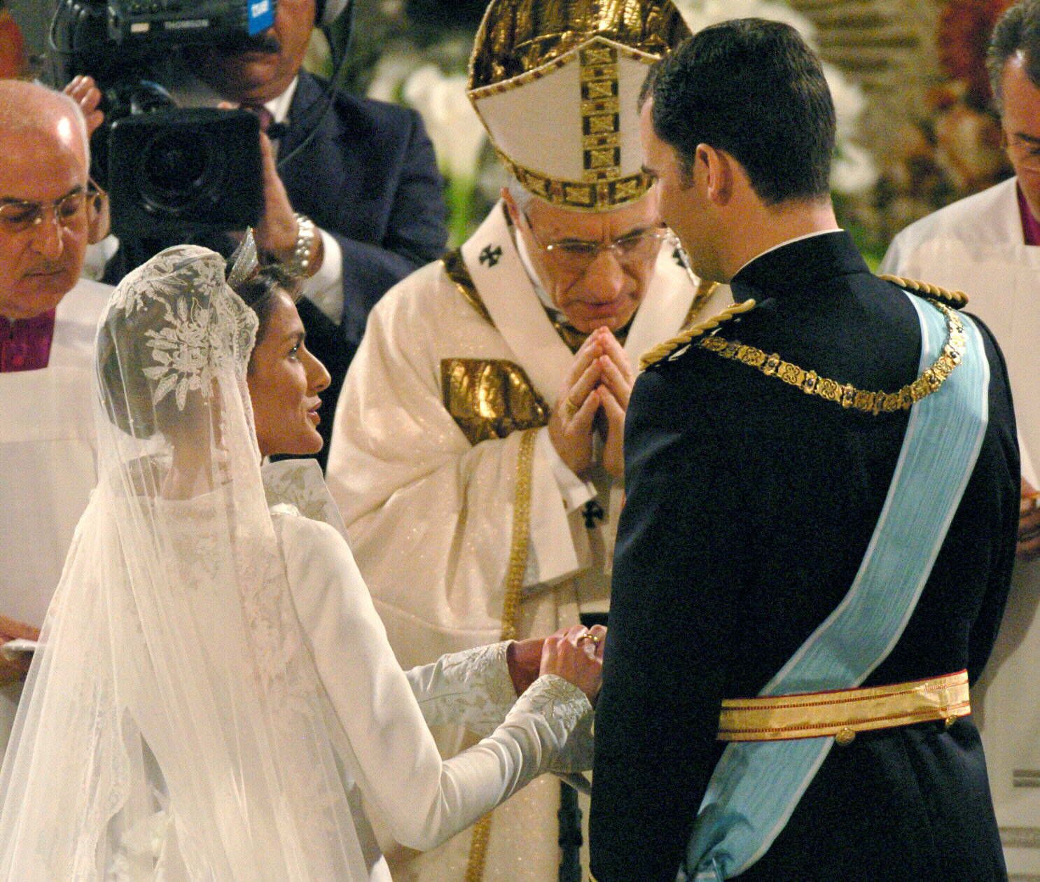 Así fue la boda real de Felipe y Letizia en 2004