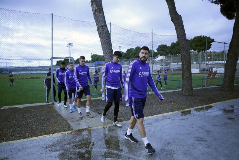 Entrenamiento del Real Zaragoza antes del partido contra la SD Huesca