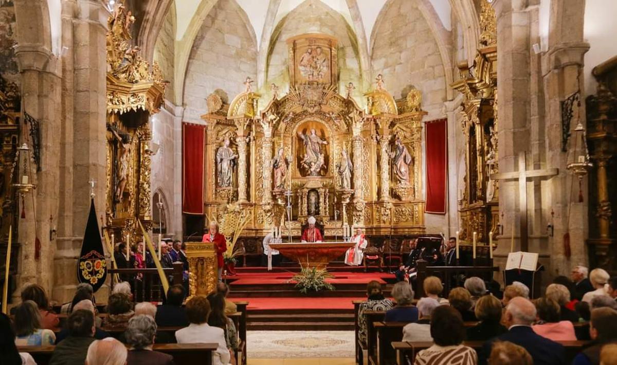 Celebración de la misa en la Concatedral de Santa María.