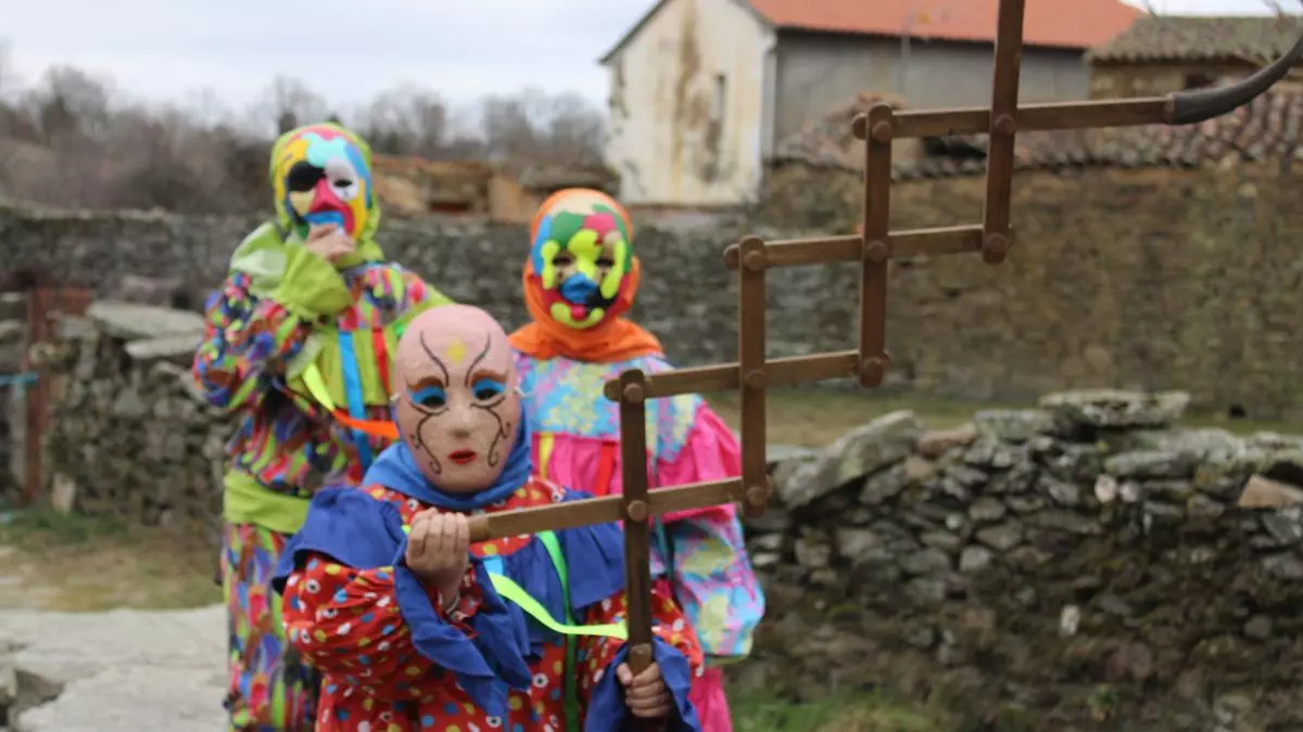Villanueva de Valrojo saca la cantera del carnaval