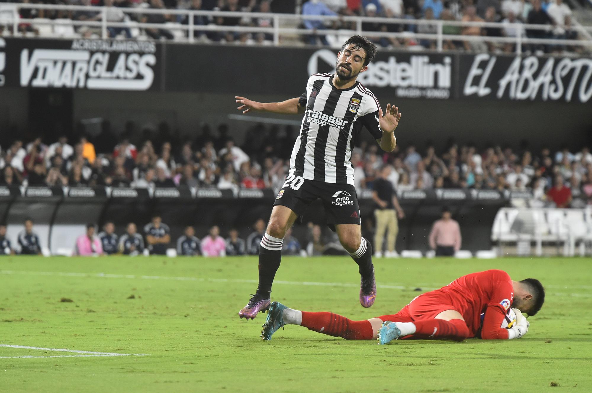 El FC Cartagena - Alavés, en imágenes