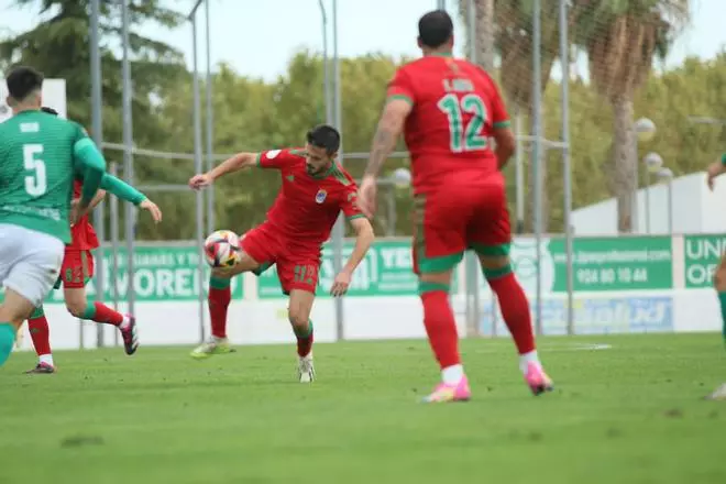 El Badajoz impone su pegada