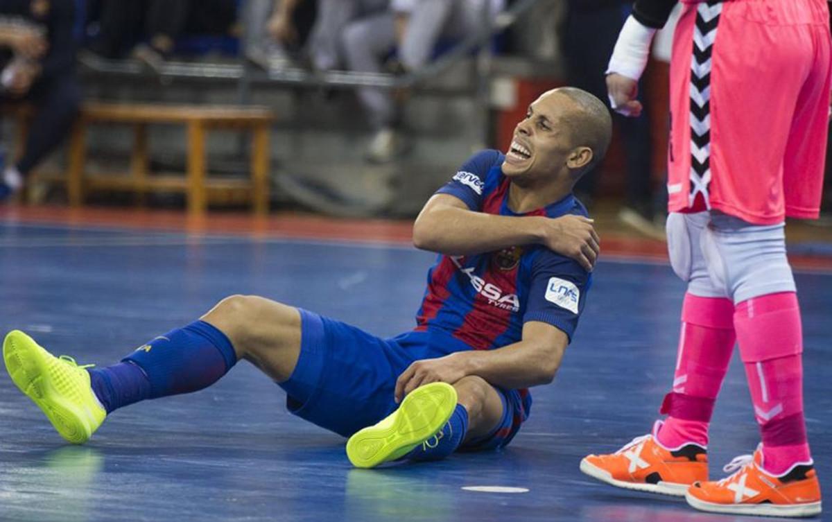 Ferrao sufrió una lesión en el hombro frente a Movistar Inter