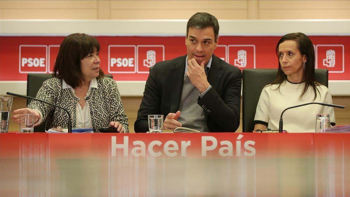 Pedro Sánchez en la ejecutiva del PSOE en Ferraz.