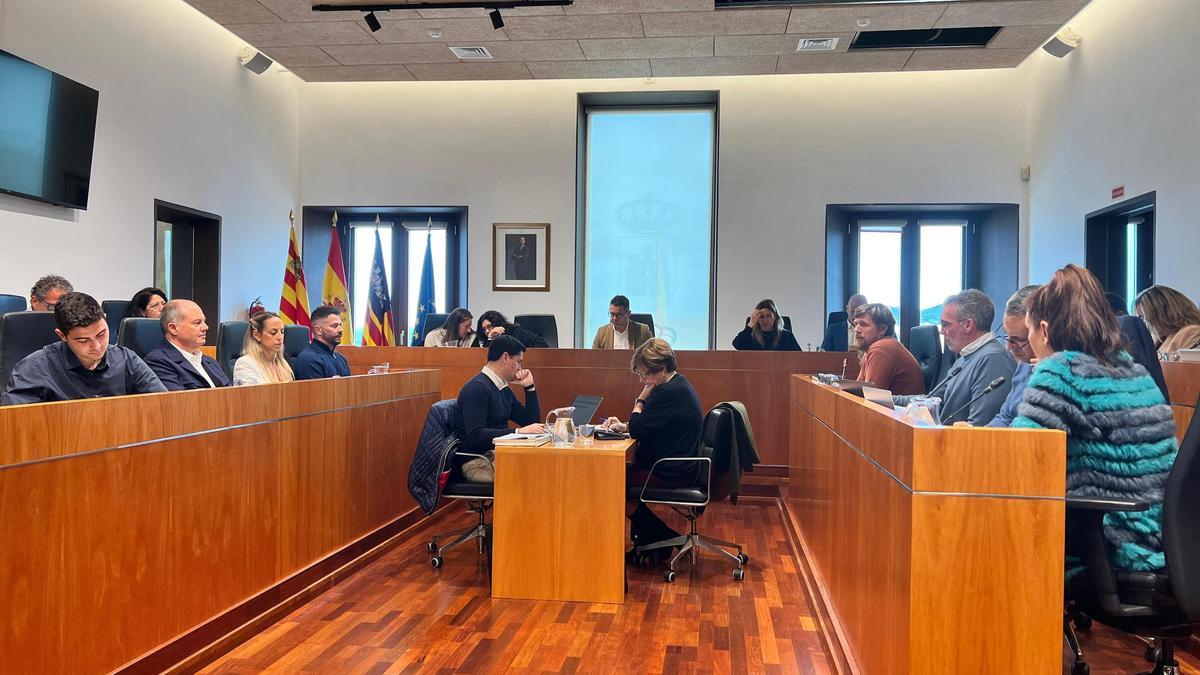 Pleno del Ayuntamiento de Eivissa.