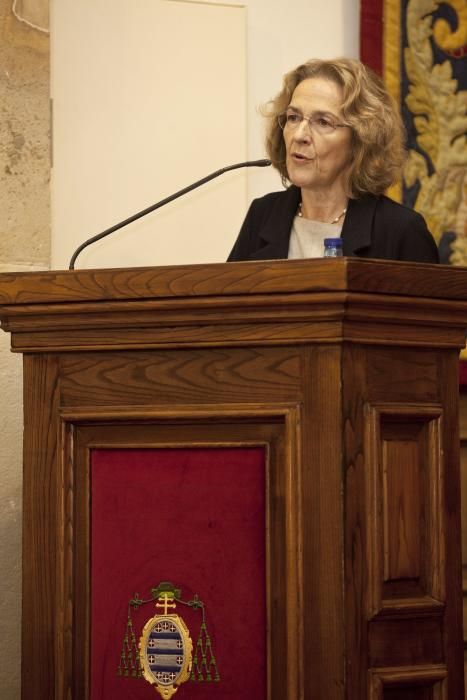 Toma de posesión de María Paz Andrés como Defensora del Universitaria.