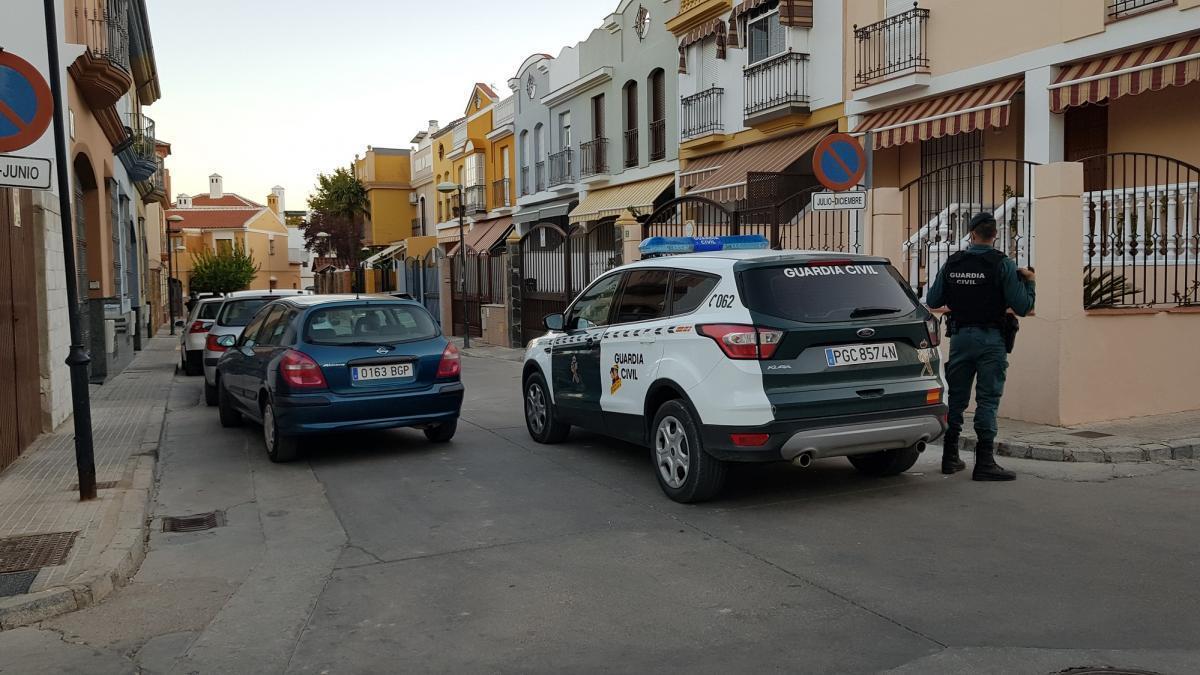 La Guardia Civil realiza registros domiciliarios en una nueva operación contra el narcotráfico en Lucena